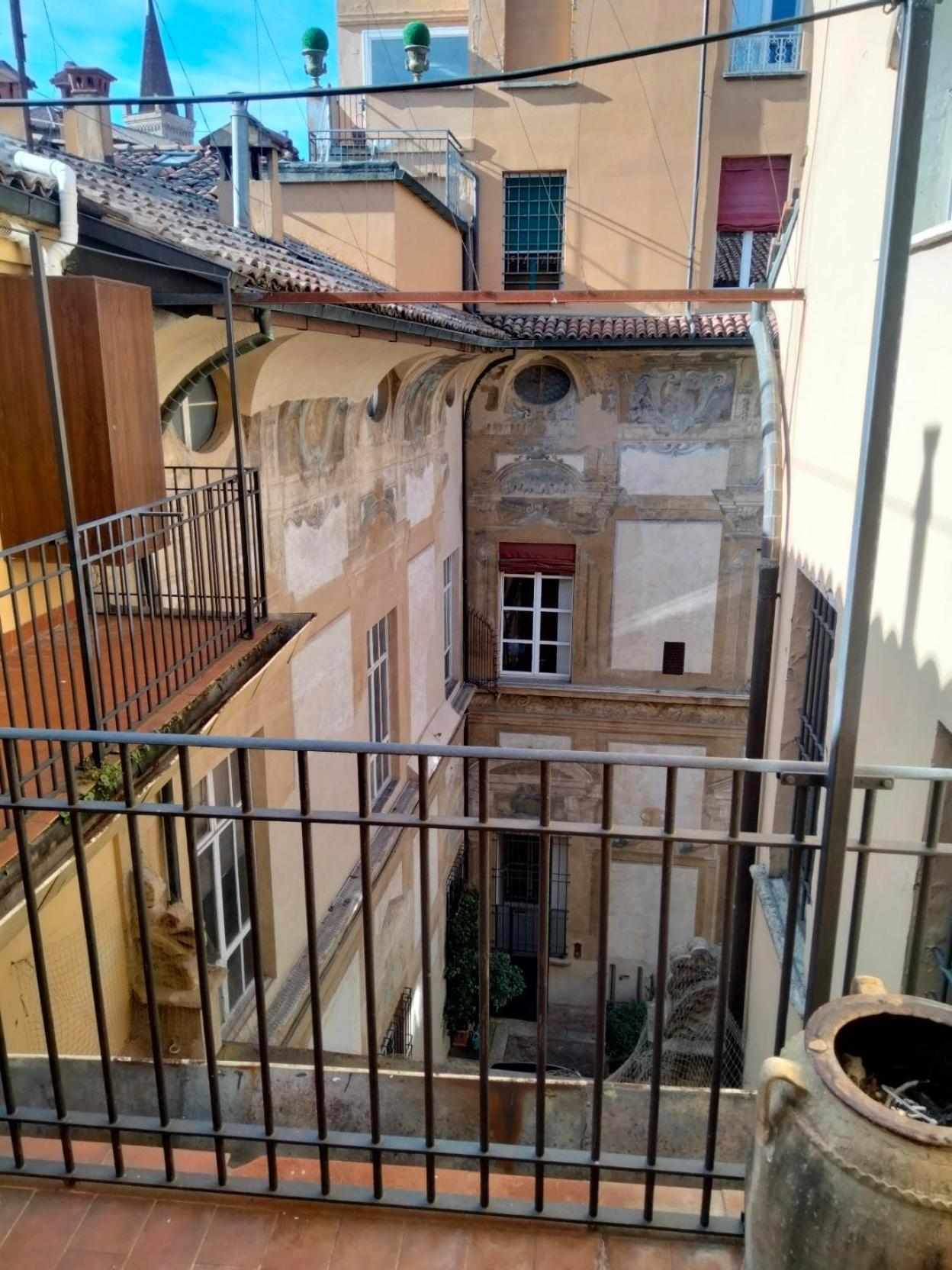San Petronio Room And Suite Rooms - By Bolognacentro Luxuryh Bolonha Exterior foto
